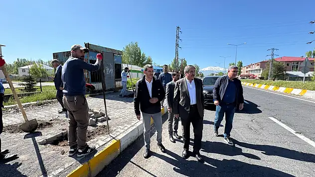 Patnos Belediyesi mahallelerdeki eksikleri tespit ediyor