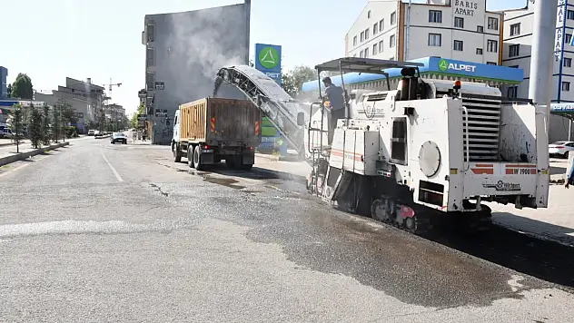 Patnos'un ana caddesinde kapsamlı yenileme süreci başladı