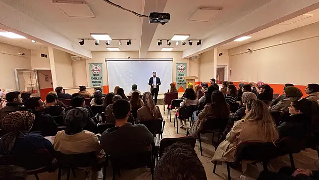 Patnos RAM'da rehber öğretmenlerine yönelik eğitim toplantısı
