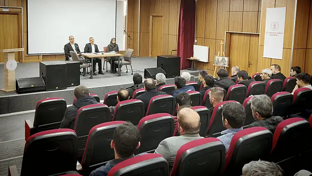 Patnos'ta eğitim masaya yatırıldı