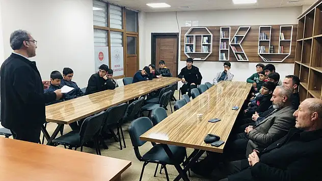 Patnos'ta 'Gençliğe Değer' buluşması