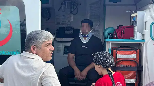 Ağrı Patnos'ta kazaya karışan sürücü aracı bırakıp kaçtı