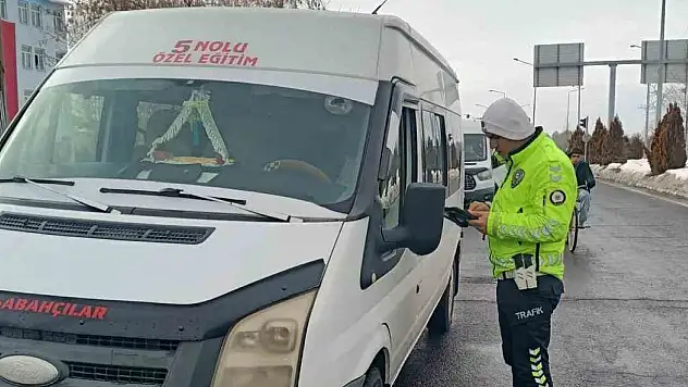 Patnos'ta okul çevrelerinde güvenlik önlemleri artırıldı