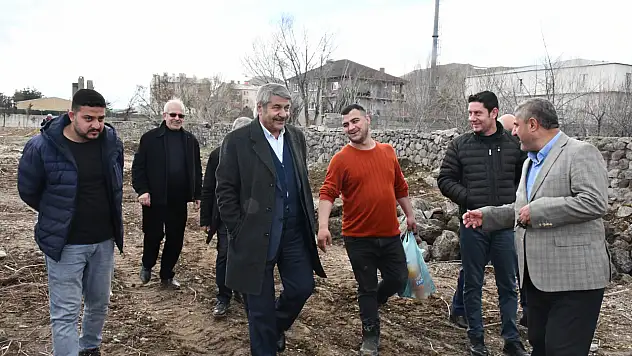 Patnos'ta yeni sezon yol çalışmaları start verdi