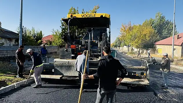 Patnos'ta yeni yol mesaisi başladı
