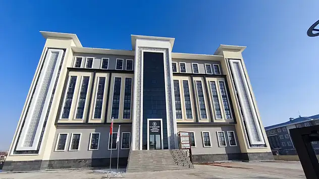 Patnos'un yeni kütüphanesi tamamlandı: Açılışa gün sayıyor