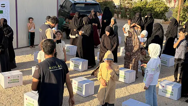 Paylaş İnsani Yardım Derneği'nden Bayırbucak Türkmenlerine Uzanan Yardım Eli