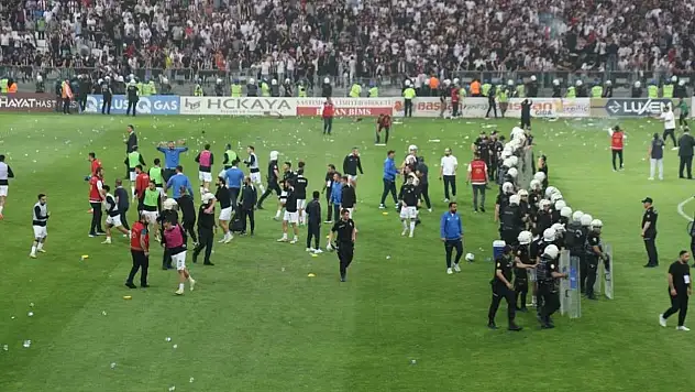 PFDK, Elazığspor'a 5 maç seyircisiz oynama ile 854 bin 400 TL para cezası verdi