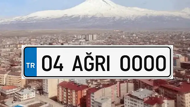 Plakada QR Kod Zorunlu mu? APP ve Sahte Plaka Cezaları 2026'da Ne Kadar?