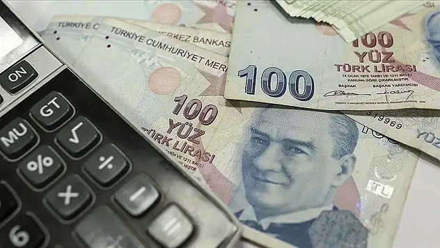 PTT'den emeklilere şartlı 14 bin liralık destek paketi: Kim ne kadar alacak?