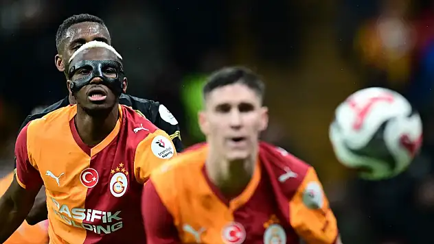 RAMS Park'ta Aslan kükredi: Galatasaray ilk yarıda işi bitirdi