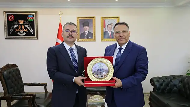 Rektör Prof. Dr. Ekrem Gürel'den Vali Ercan Turan'a İade-i Ziyaret