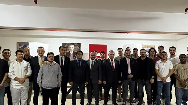 Rektör Prof. Dr. Mustafa Alican Sinop Üniversitesi Öğrencileriyle Buluştu