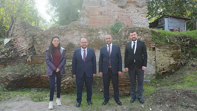 Rektör Prof. Dr. Mustafa Alican, Amastris ve Tios Antik Kentlerinde İncelemelerde Bulundu