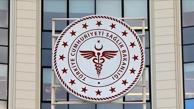 Sağlık Bakanlığı'ndan ailelere yüz boyası uyarısı
