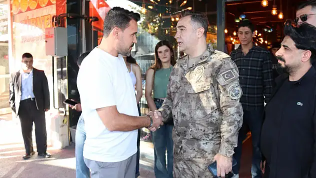 Sahada güvenlik, halkla iletişim: Müdür Önder'in Patnos ziyareti