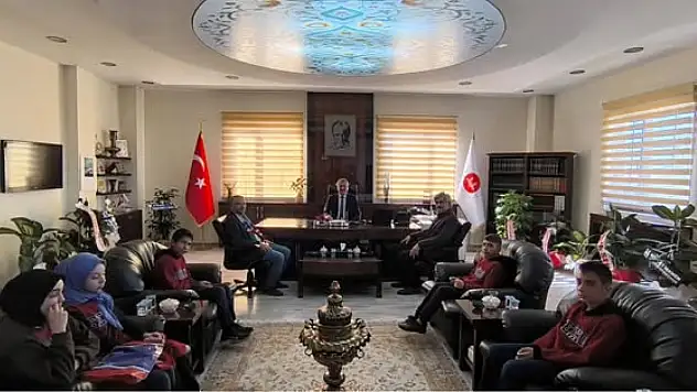 Sakıp Efendi İmam Hatip Ortaokulu'ndan Müftü Yaşar Çapçı'ya Hayırlı Olsun Ziyareti