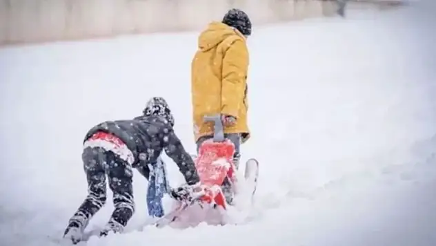 Salı Günü Van'da Okullar Tatil mi? Öğrencilerin Beklediği Açıklama Geldi