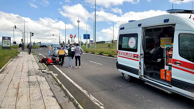 Sarıkamış'ta Kaza: Bir Kişi Yaralandı
