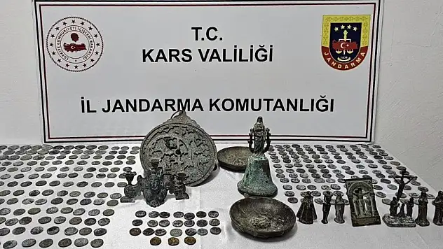 Sarıkamış'ta Tarihi Eser Kaçakçılığı Operasyonu: 5 Kişi Tutuklandı