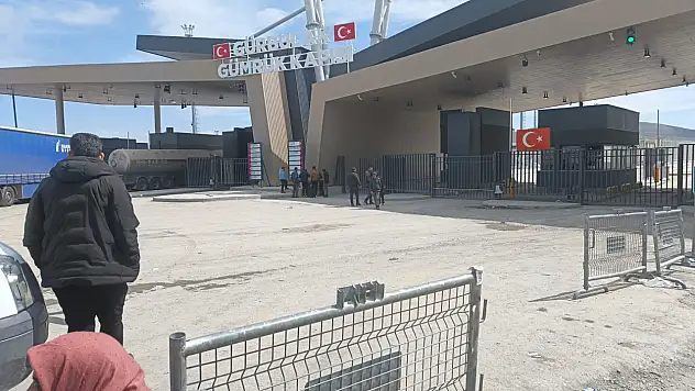 Savaşın etkisi sınırı vurdu! Gürbulak'ta hayat durdu