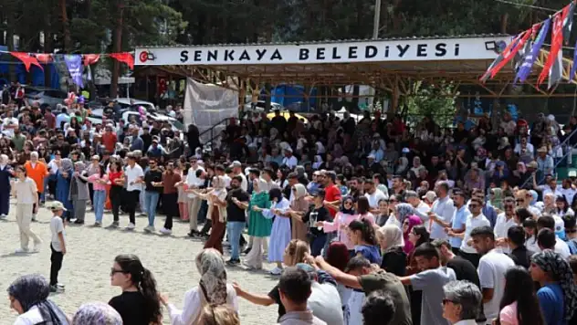 Şenkaya'da 18. Kültür, Sanat ve Bal Festivali'nde gurbetçiler buluştu, coşku dorukta!