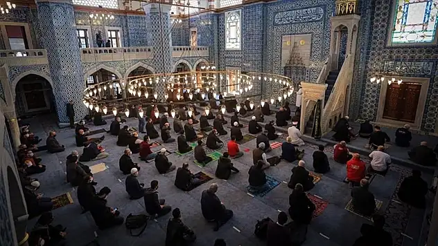 Son Dakika Şuan Neden Sela Okunuyor, Ne Oldu? (6 Eylül 2025 Cumartesi)