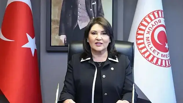Sunay Karamık: Meclis'te Öne Çıkan AK Parti Adana Milletvekili'