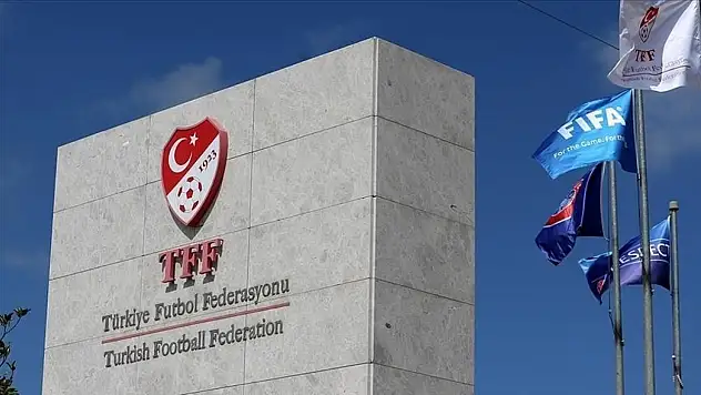 Süper Lig'de ceza fırtınası: PFDK'dan kulüplere ağır yaptırımlar