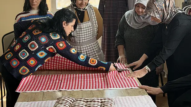 Taşlıçay'da Aile Destek Merkezi'ne ziyaret