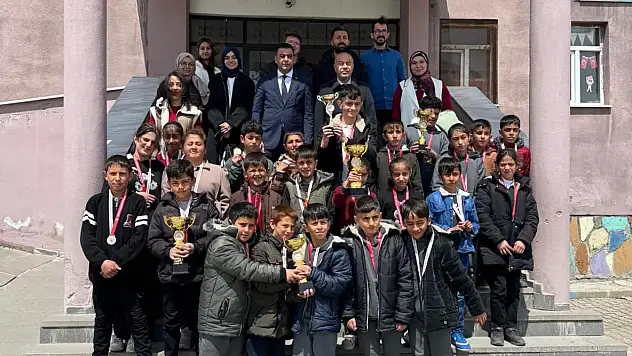 Taşlıçay'da Akıl ve Zeka Oyunları İlçe Finali gerçekleştirildi