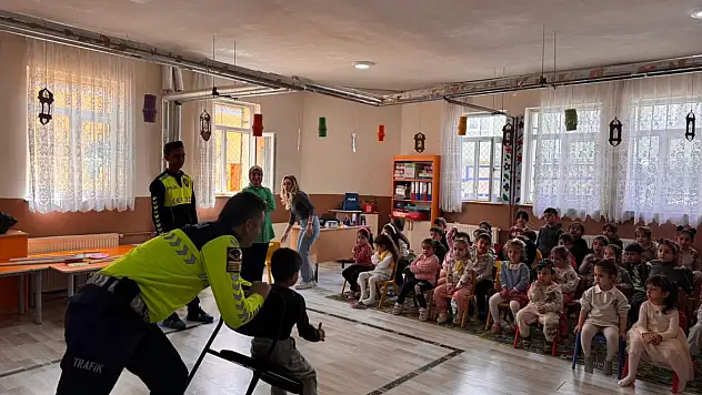 Taşlıçay'da miniklere trafik bilinci aşılandı