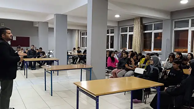 Taşlıçay'da öğrencilere 'Zamanı Verimli Kullanma' semineri