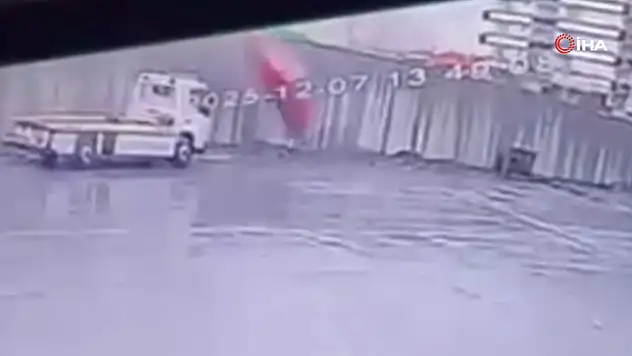 Tatvan'da köprüden düşen otomobilde 2 yaralı: 'ölüm kavşağı' tartışmaları yeniden alevlendi