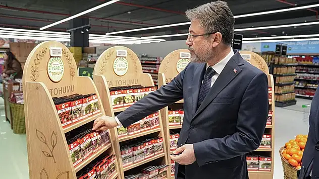 Tescillenen ata tohumları Tarım Kredi Marketlerinde satışa sunuldu