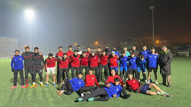TFF'nin Amatör Lisans Ücretleri Tepki Çekti: 'Gençlerin Umudunu Yok Etmeyin'