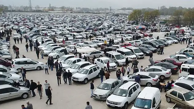 Ticaret Bakanlığı'ndan Yabancı Plakalı Araçlar İçin Dijital Adım