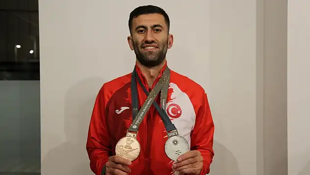 Tokyo'daki Deaflympics'te Erzurumlu Sporcu Volkan Kardeşler'den Çifte Başarı