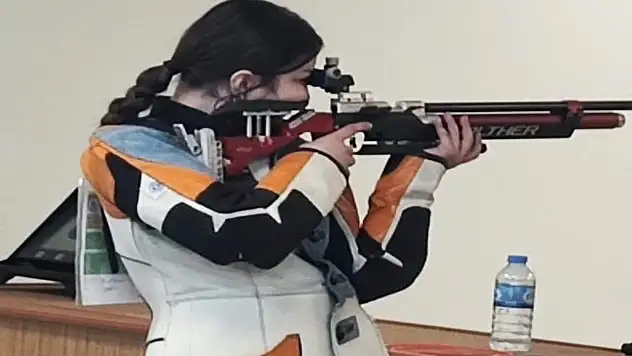 Trabzon'daki müsabakada Ağrılı sporcu zirveye çıktı!