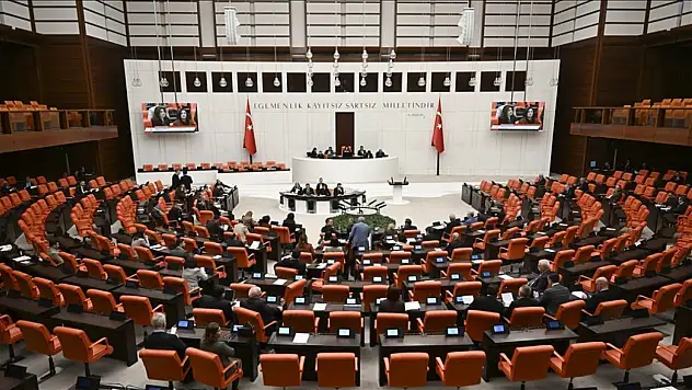 Trafik cezalarında yeni dönem başlıyor: TBMM'den sert düzenleme!