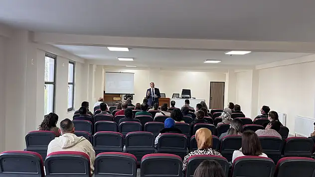 TÜBİTAK Proje Temsilcileri Toplantısı Iğdır'da Gerçekleştirildi