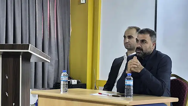 TÜGVA Ağrı İl Temsilciliği, kariyer günleri etkinliği ile gençlere ilham verdi