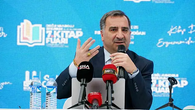 Türkçede Dil Birliği Çağrısı: Ortak Lügât Oluşturulmalı