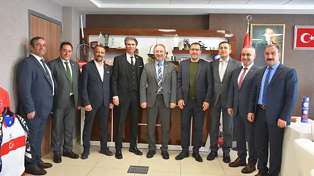 Türkiye Curling Federasyonu'ndan Erzurum'a Nezaket Ziyareti