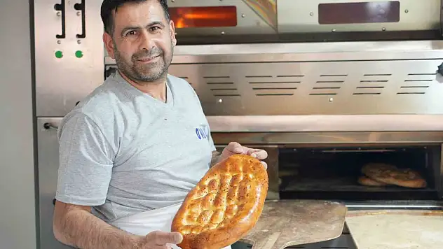 Türkiye'de ilk iftar yapılan ilde pide yoğunluğu arttı