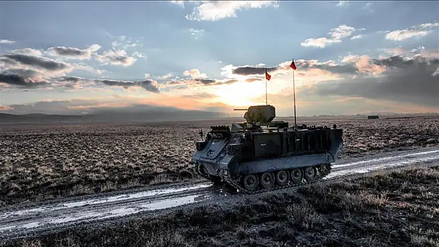 Türkiye'nin ilk elektrikli zırhlısı sahaya çıkıyor