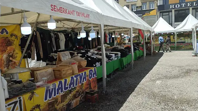 Türkiye'nin yöresel tatları Ağrı'da görücüye çıktı