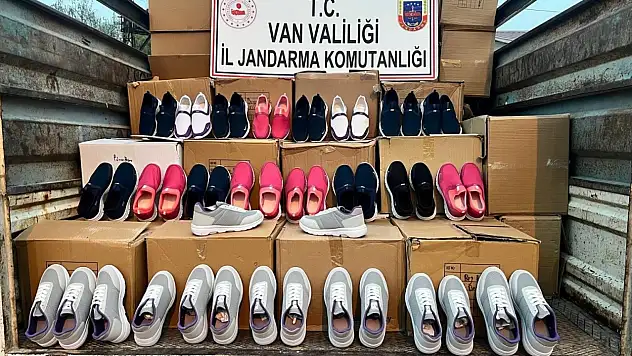Tuşba'da 1.25 milyon TL'lik gümrüksüz kaçak eşya ele geçirildi