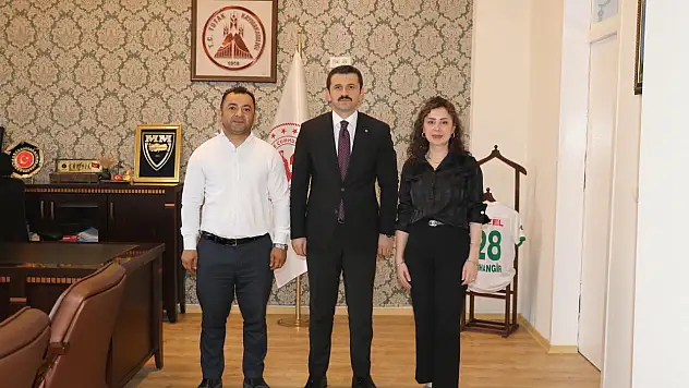 Tutak Kaymakamı Coşkun cezaevi yöneticilerini ağırladı