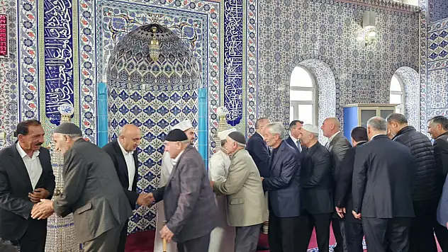 Tutak'ta bayram sabahı dualar Gazze için yükseldi